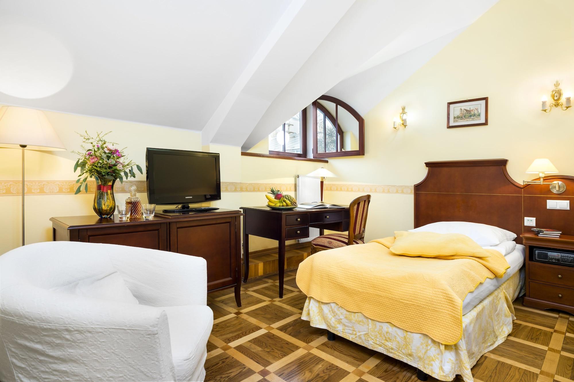 Hotel Maltanski Krakow Bagian luar foto