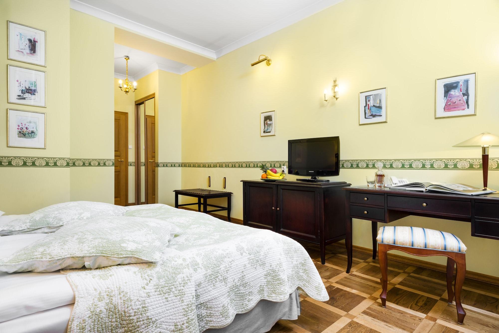Hotel Maltanski Krakow Bagian luar foto